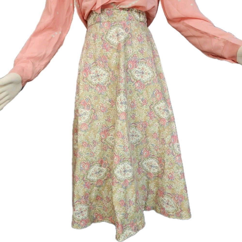 Vintage 1970s Skirt Floral Cream Pink Back Zip Midi Length Retro Feminine